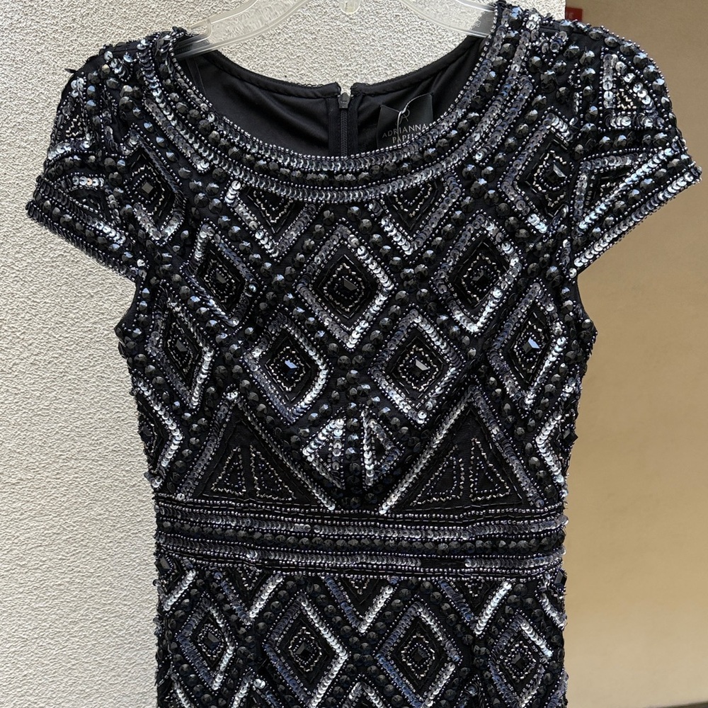NEW Adrianna Papell Elegant Black and Silver Beaded Dress - Picture 4 of 8